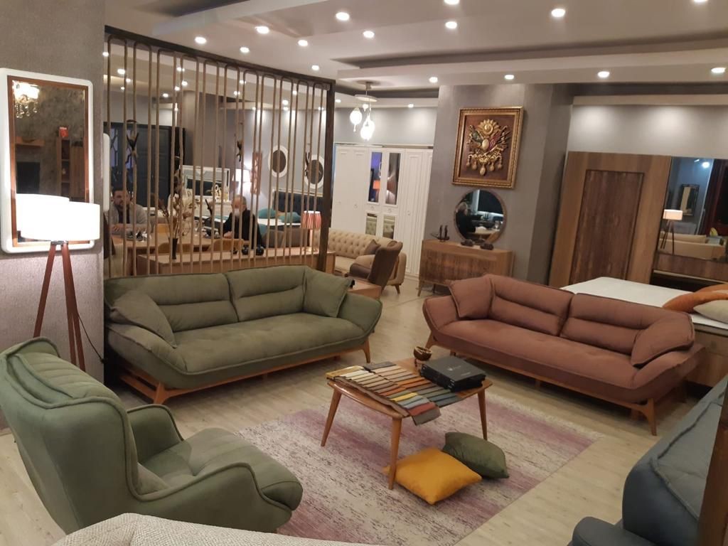 exquisite sofa set in london