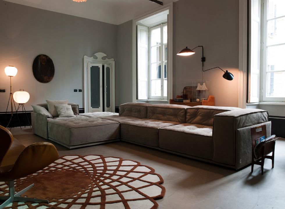 Kodu: 12736 - Create A Unique Living Space With Custom Designed Sofas