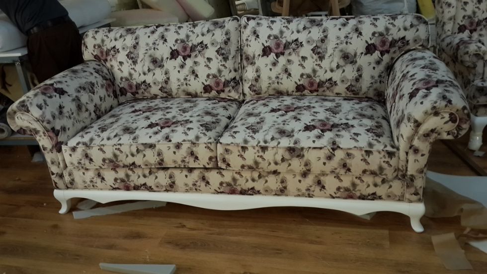 Kodu: 12544 - Custom Luxury Couches Designs Floral Patterned Fabric Sofa Couches Design
