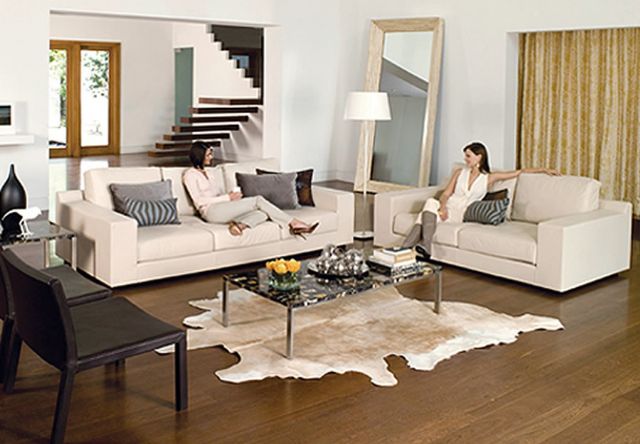 Design Your Dream Living Room With Custom Sofas