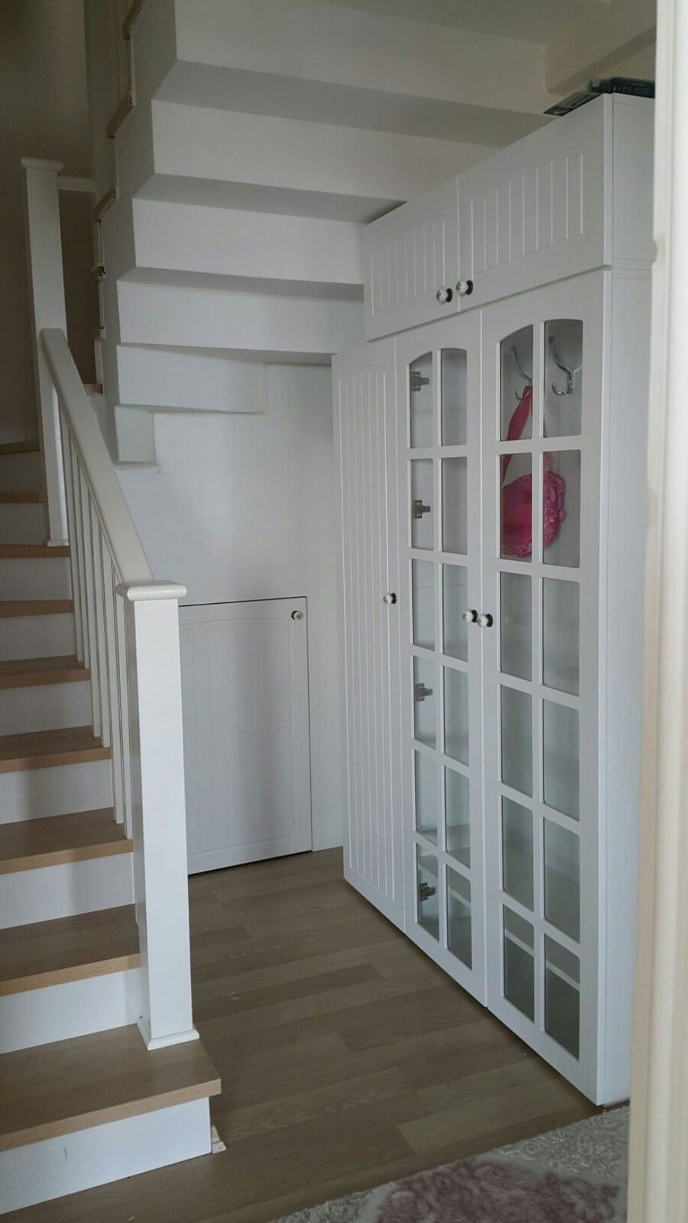 Kodu: 13070 - Elevating Design: Stylish Under Stairs Furniture Cabinets