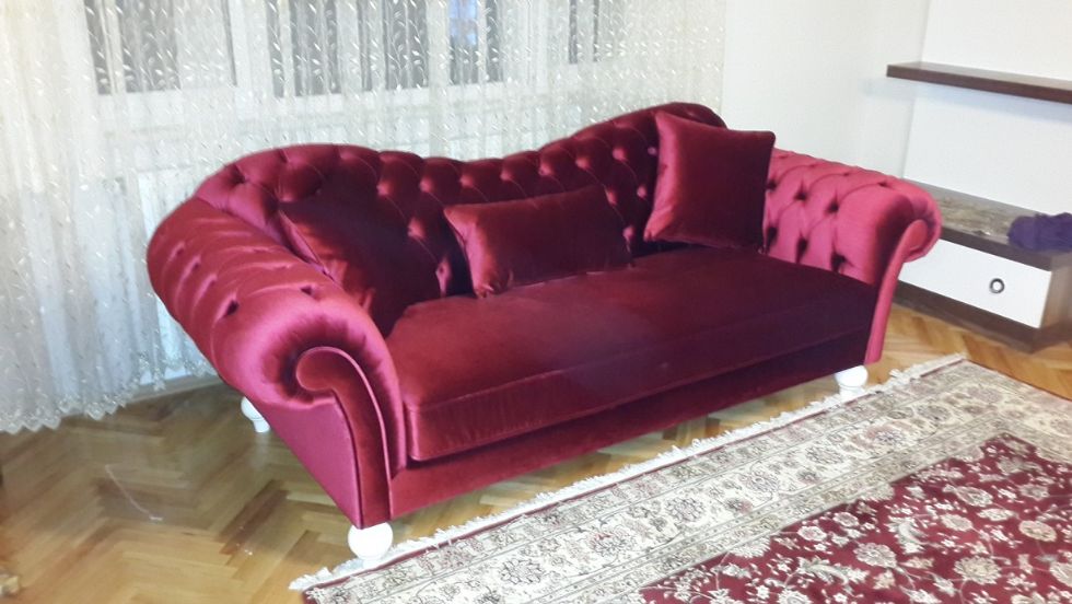 Kodu: 12555 - Red Chesterfield Sofa Designs Velvet Fabrics Couches